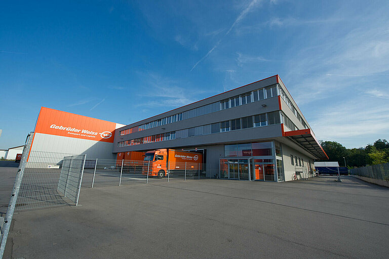 Spedition Schweiz: Standort Pratteln bei Basel