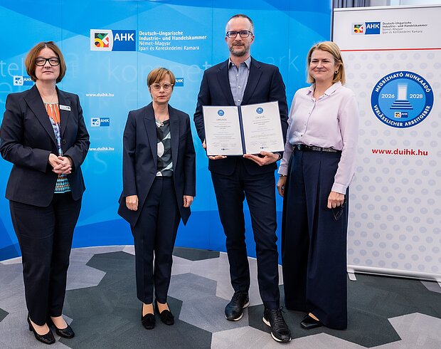 Megbízható Munkaadó címmel ismerte el a Gebrüder Weiss működését a Német-Magyar Ipari és Kereskedelmi Kamara