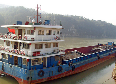 Binnenschifftransport am Yangtze