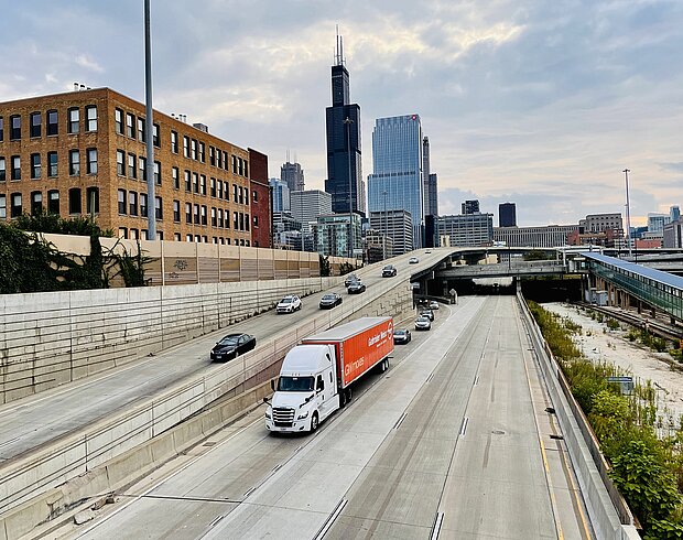 How Trailer Selection Impacts Cost, Capacity, and Transit Performance