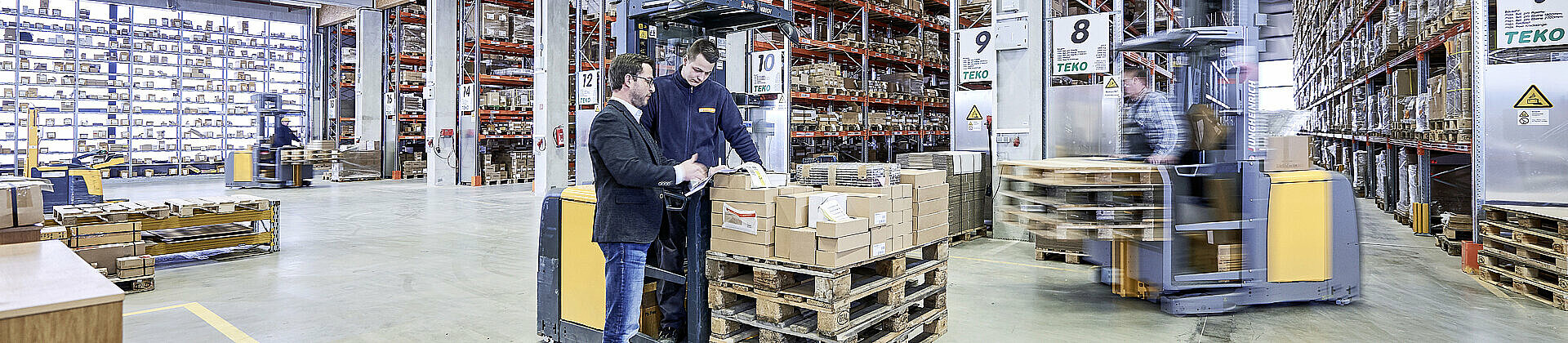 Logistik Salzburg: Gebrüder Weiss bietet Services im Bereich Lagerung und Fulfillment 